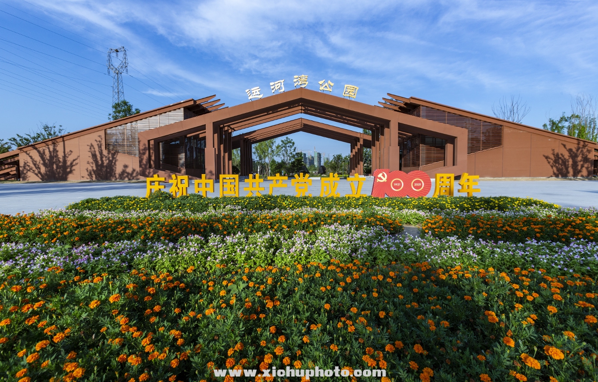 J78D3354-1.jpg